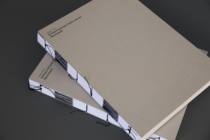 Eckhard SchulzeFielitz und die Raumstadt Christine Steiner